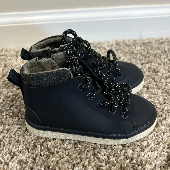 Zara Baby Boy Shoes Navy Boots EU SIZE 20/US SIZE 4.5 - Picture 2 of 8